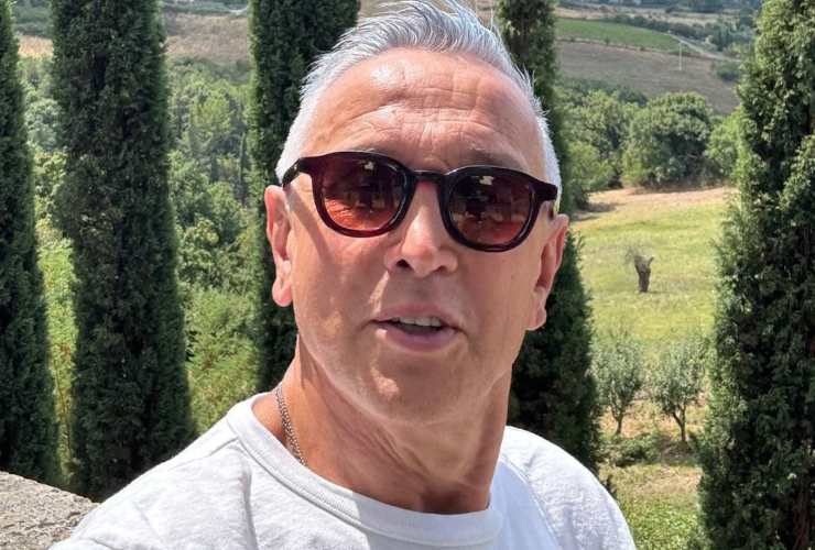 bruno barbieri con occhiali da sole