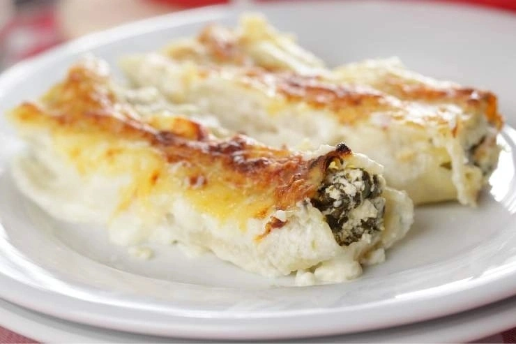 cannelloni nel piatto