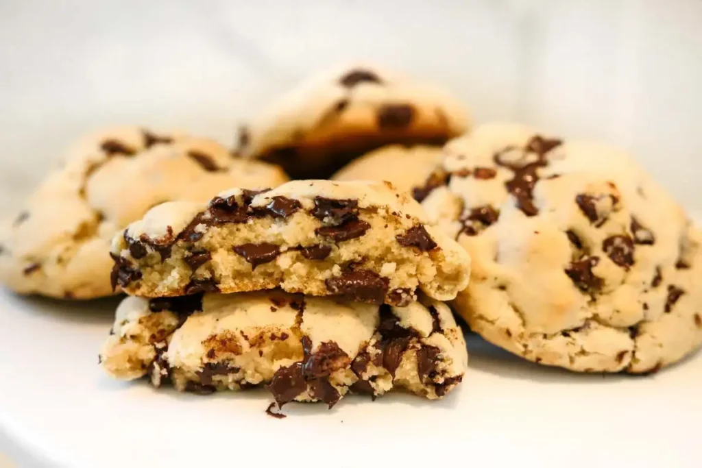 Biscotti con gocce di cioccolato