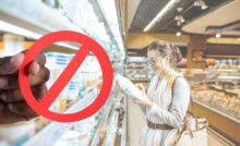 ragazza con latte nel supermercato e divieto