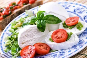 mozzarella pomodori basilico