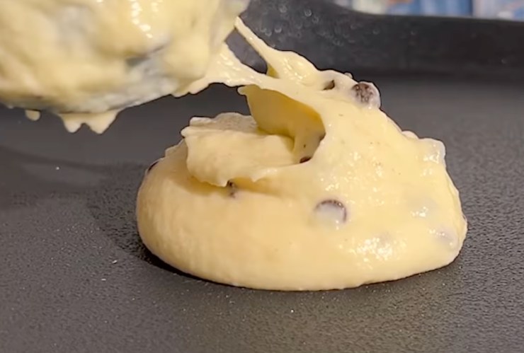 impasto pancake su padella