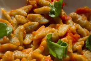 pasta fresca con condimento