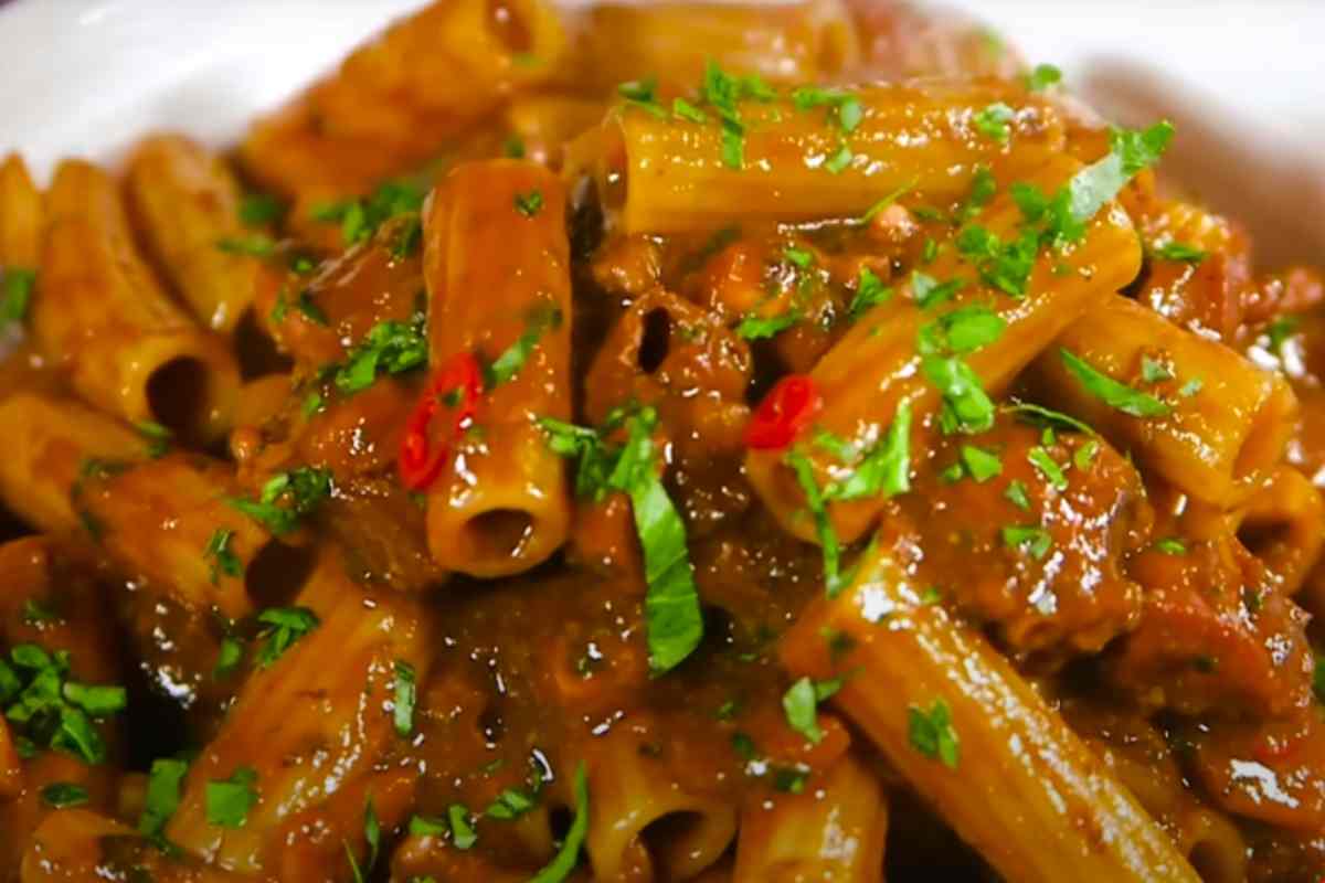 pasta con ragù di polpo