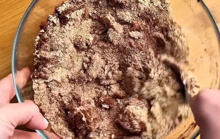Impasto di biscotti e cacao