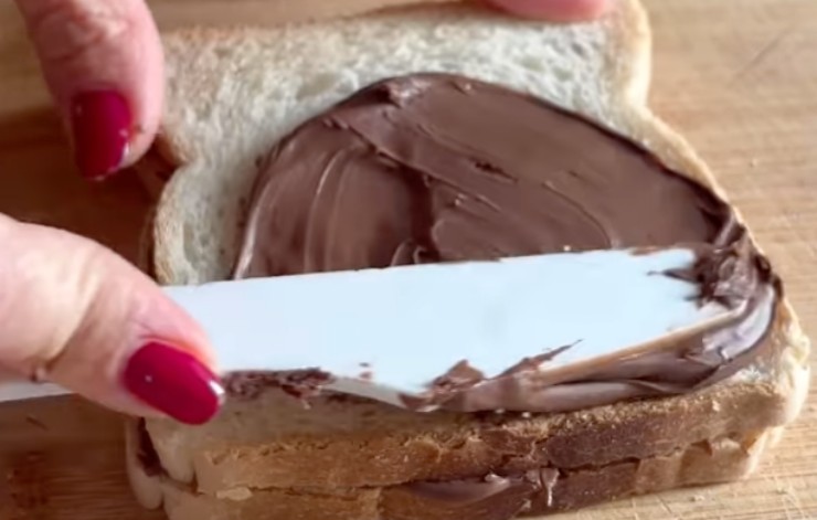 panino farcito con Nutella