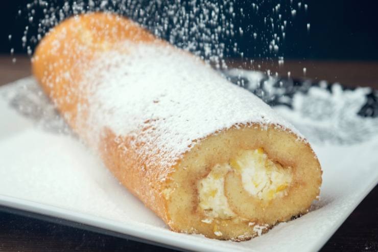 rotolo dolce con crema