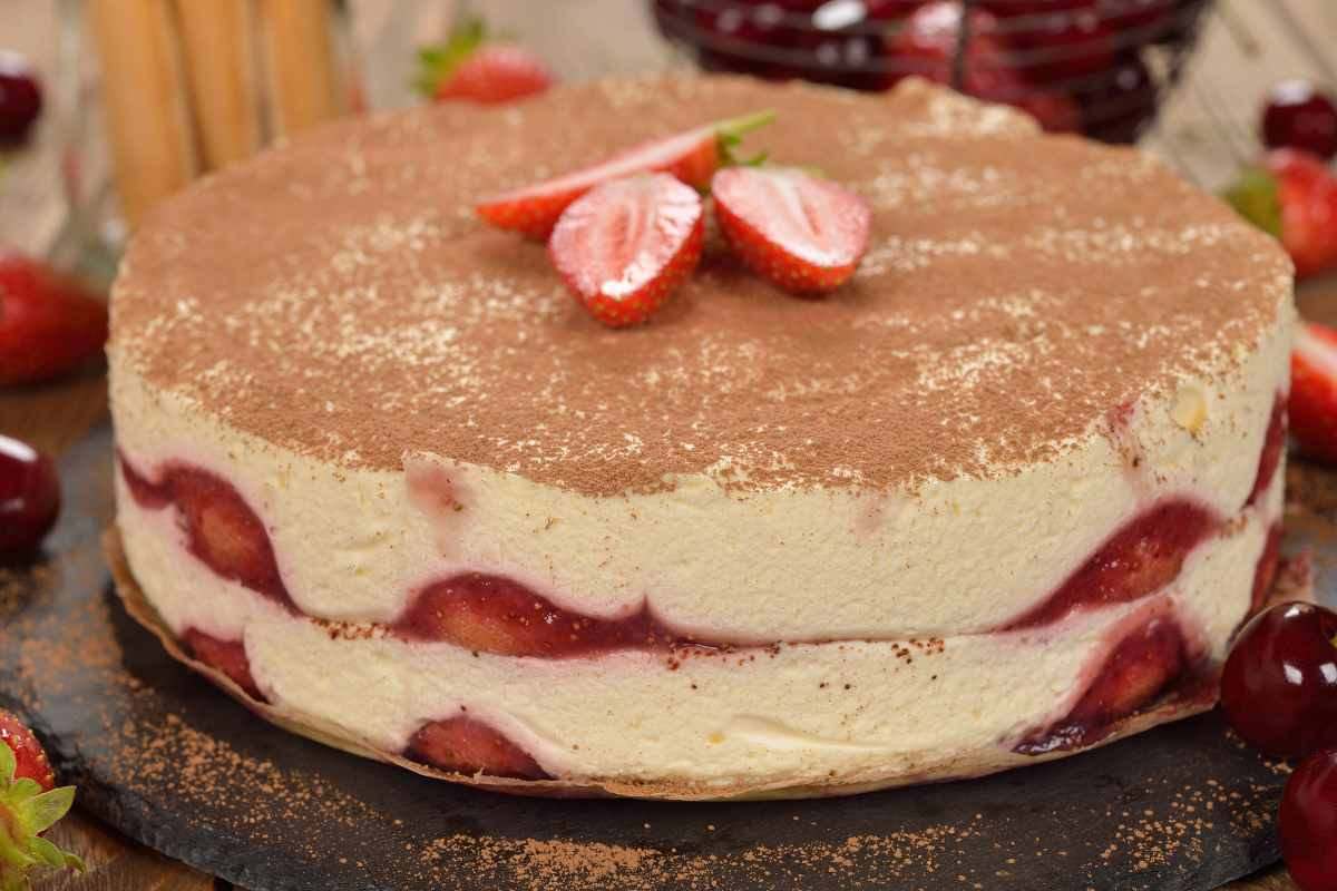 tiramisù con fragole