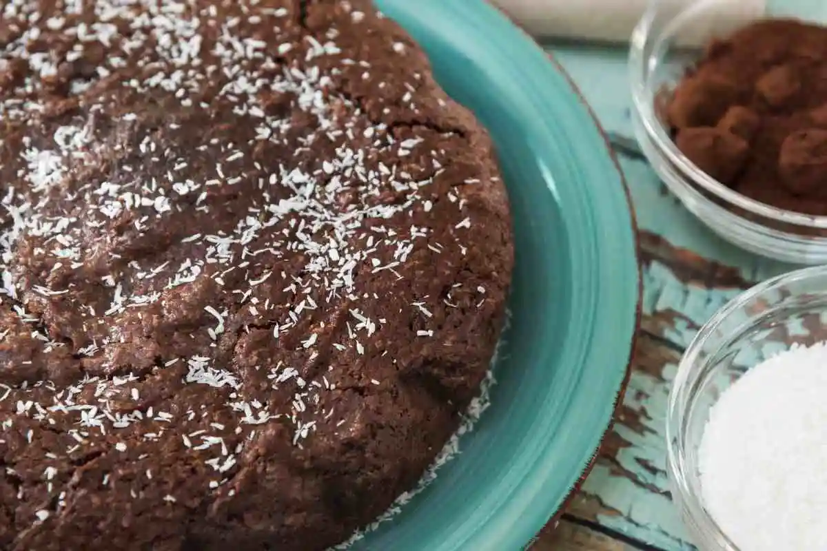 Torta al cioccolato con granella di cocco