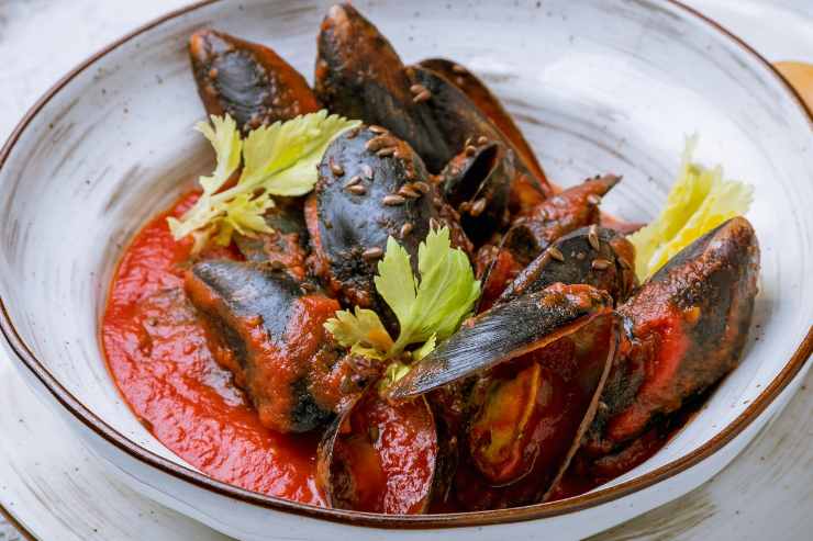 piatto di cozze col sugo