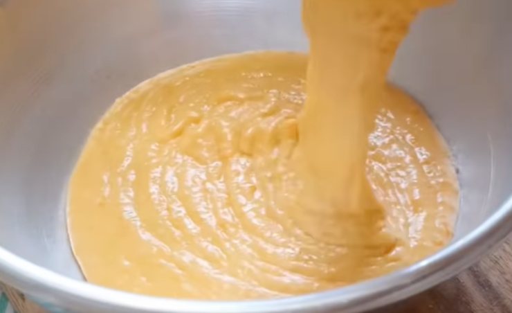 ciotola con ingredienti vari