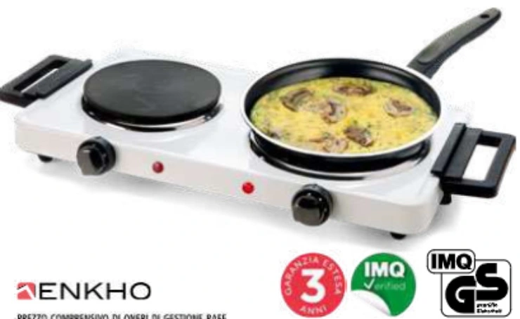fornello elettrico con sopra una padella con dentro del cibo