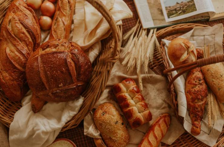 pane dentro dei cesti