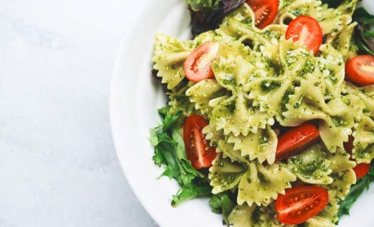 pasta fredda pesto e pomodorini