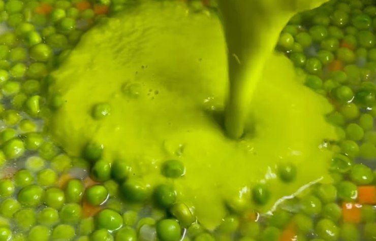 piselli in padella con crema