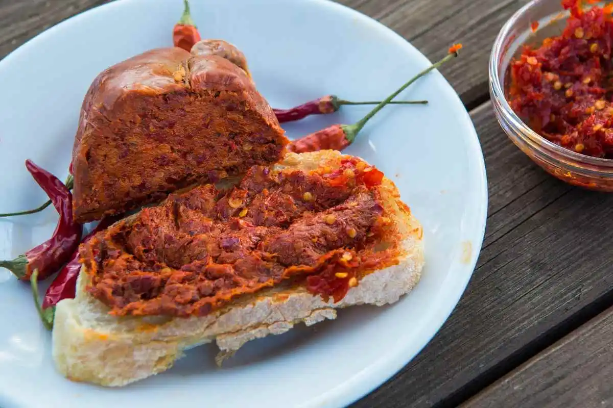 crostini con la 'nduja