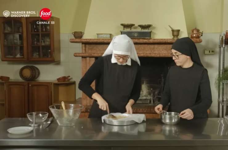 suore che cucinano