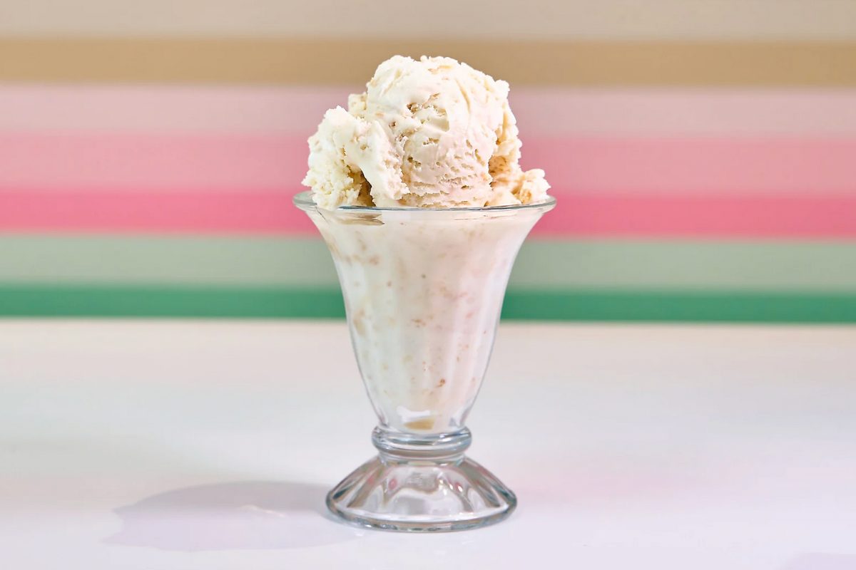 Coppa di gelato al cocco