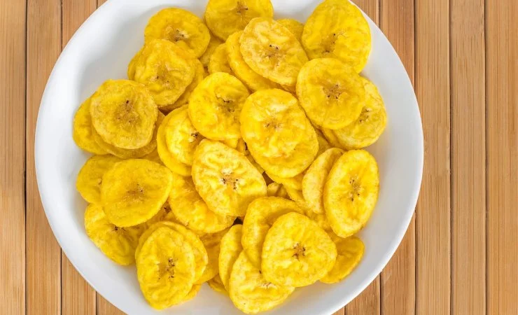 Chips di banane cotte