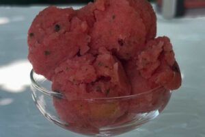 sorbetto in una coppetta