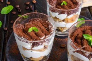 bicchierini di tiramisù