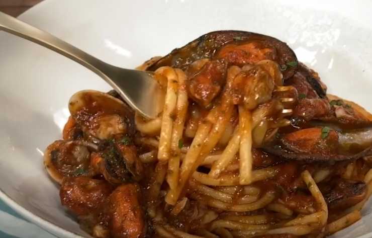 Pasta cremosa con cozze e vongole