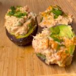 avocado boats col tonno