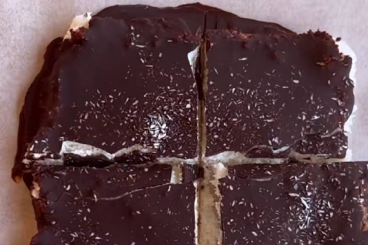 quadrotti al cocco e cioccolato