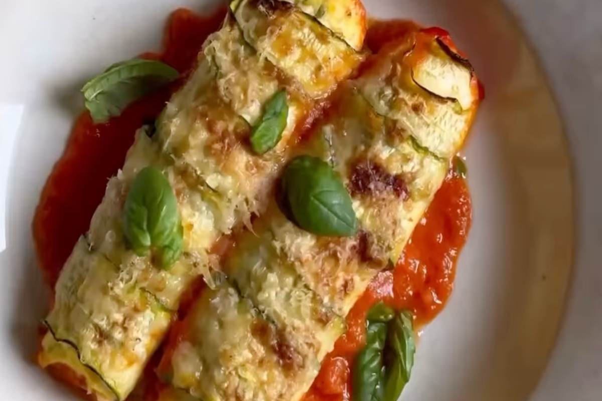 piatto con cannelloni di zucchine 