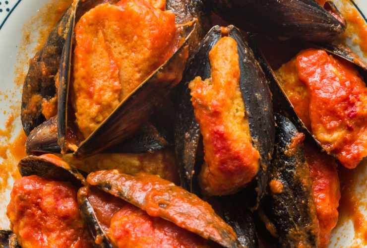 cozze ripiene al sugo