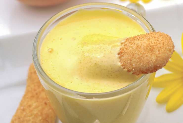 bicchiere con zabaione