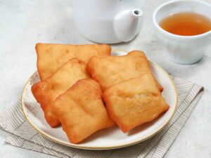 pane fritto in un piatto