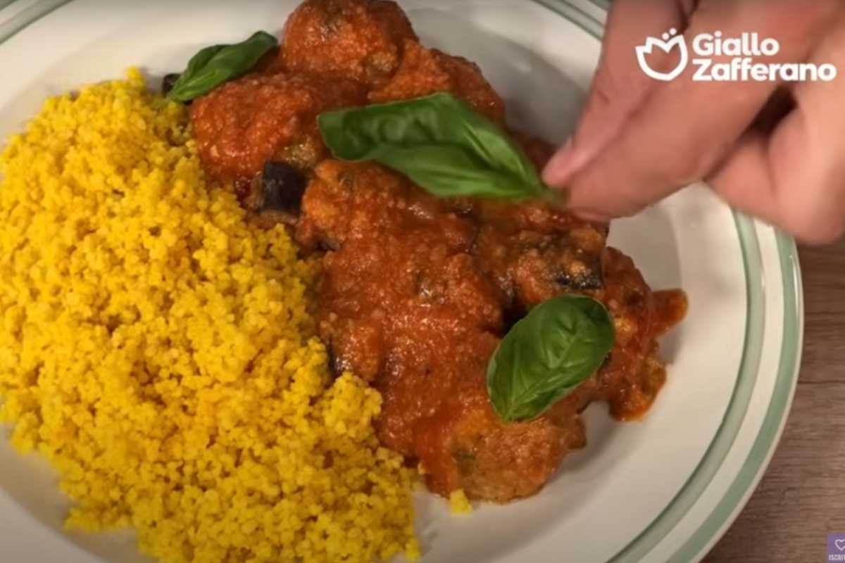 cuscus e polpette al sugo
