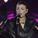 emma marrone mentre cante