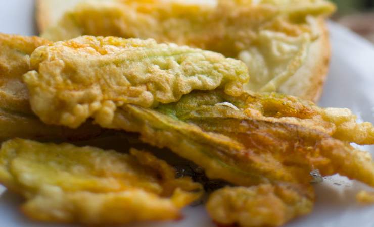 fiori di zucca con pastella