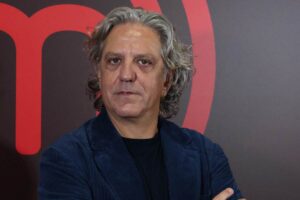 Giorgio Locatelli con espressione seria