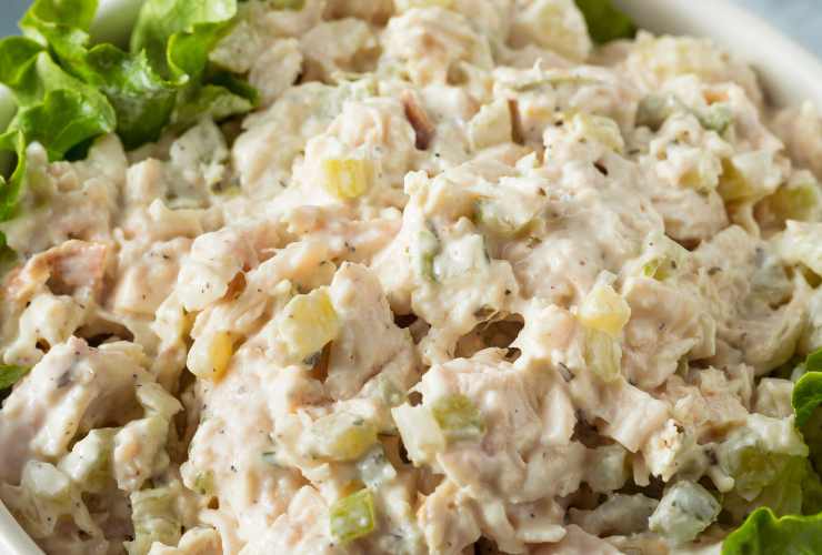 insalata di pollo e maionese