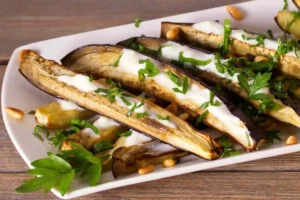 melanzane grigliate con salsa yogurt