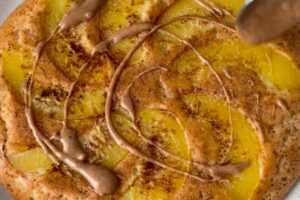 pancake rovesciato alla pesca