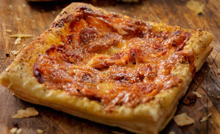 pizzetta di pasta sfoglia