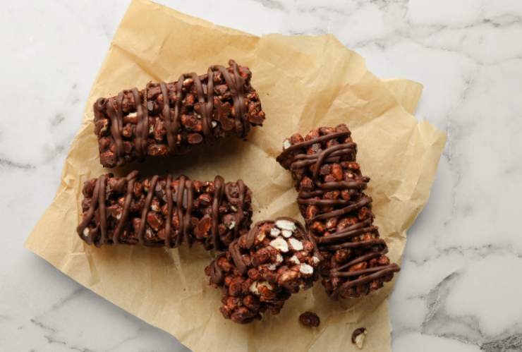 barrette di riso soffiato e cioccolato