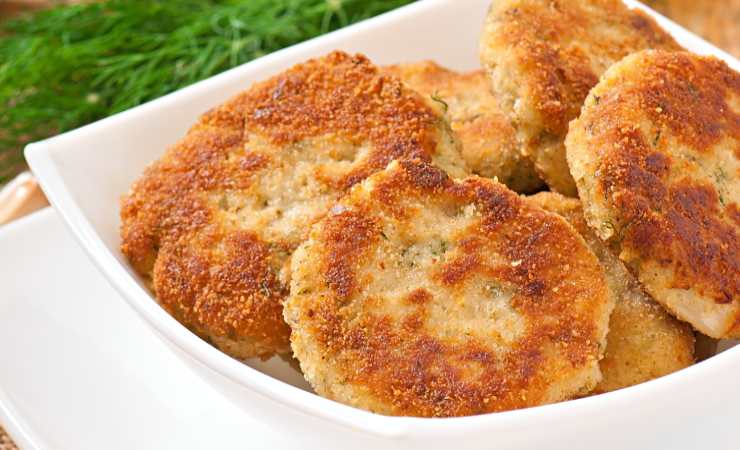 piatto con crocchette di cous cous