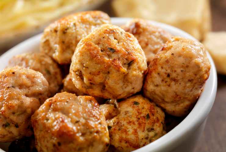 polpette nella ciotola
