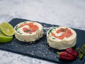 rotolo di sfoglia di mozzarella