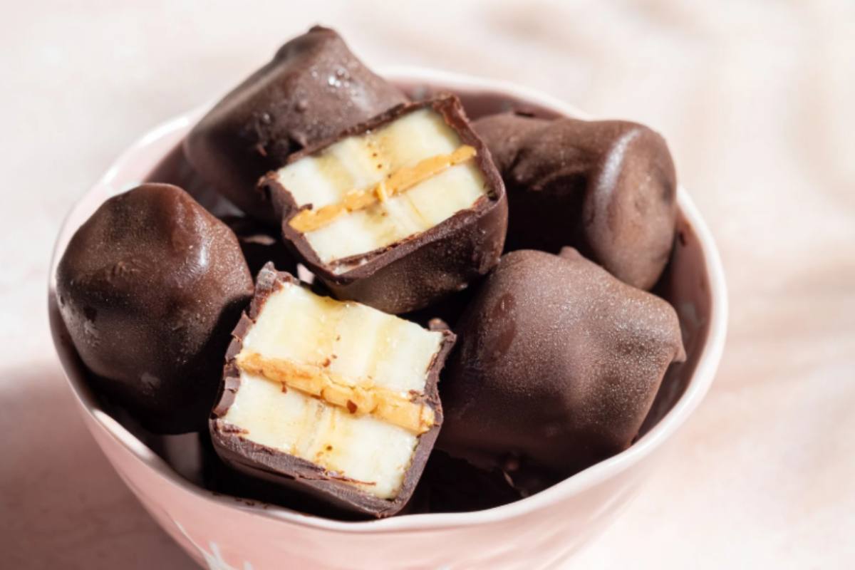 dolcetti alle banane ricoperti di cioccolato