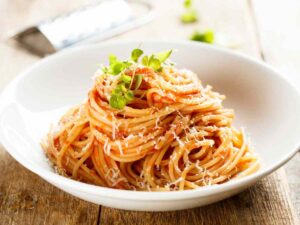 spaghetti al pomodoro