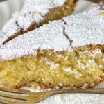 fette di torta al limone