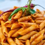 penne al pomodoro con peperoncino