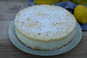 torta con crema al limone