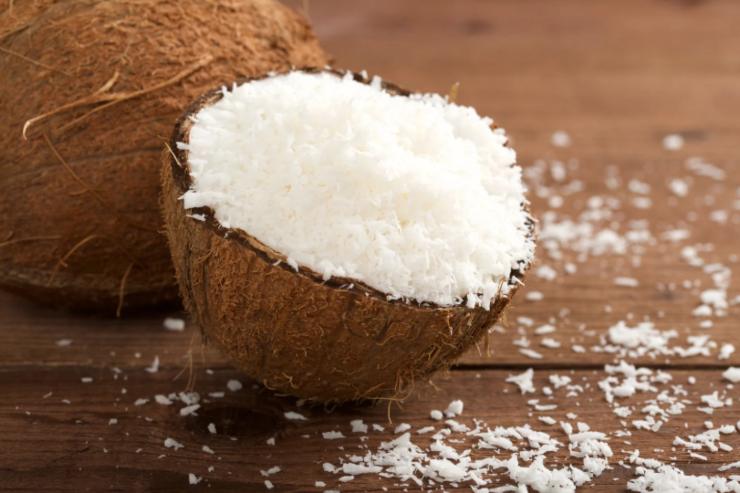 cocco rapè dentro mezzo cocco